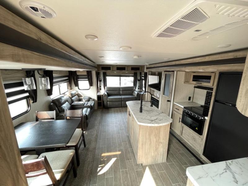 2021 Forest River Cherokee Alpha Wolf 26RL-L, $ 29,990