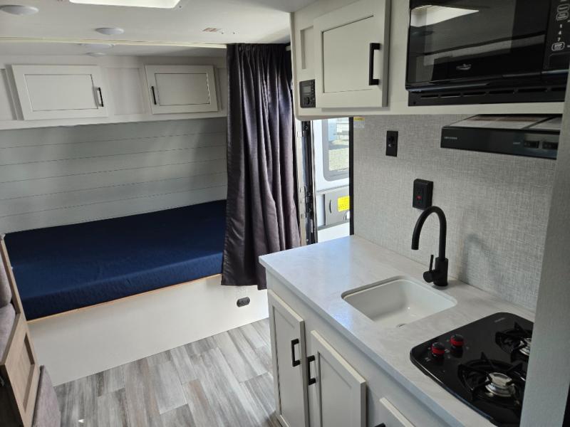 2024 Jayco Jay Flight SLX 184BSW, $ 24,995
