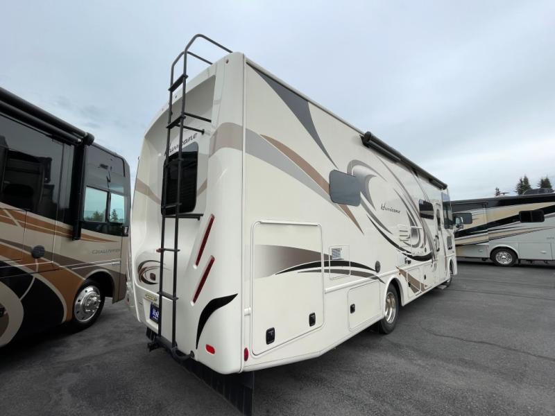 2018 Thor Motor Coach Hurricane 31S, $ 69,990
