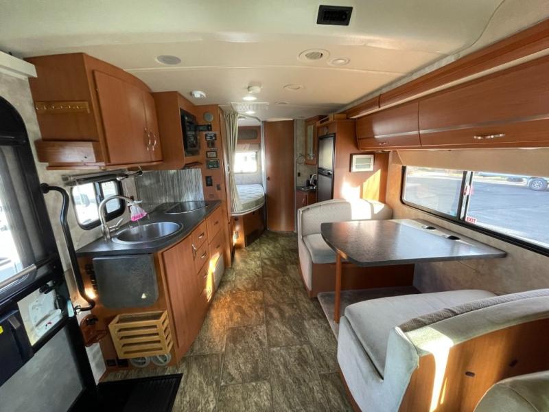 2012 Winnebago View 24J, $ 59,998