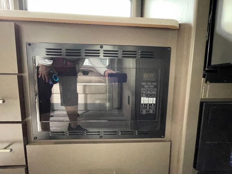 2023 Thor Motor Coach Vegas 24.1, $ 89,990