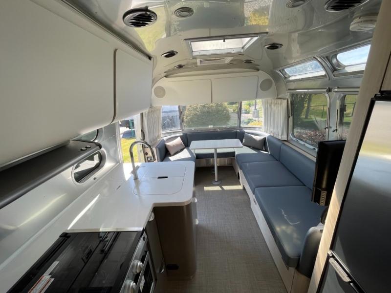 2024 Airstream Globetrotter 25FB, $ 99,990