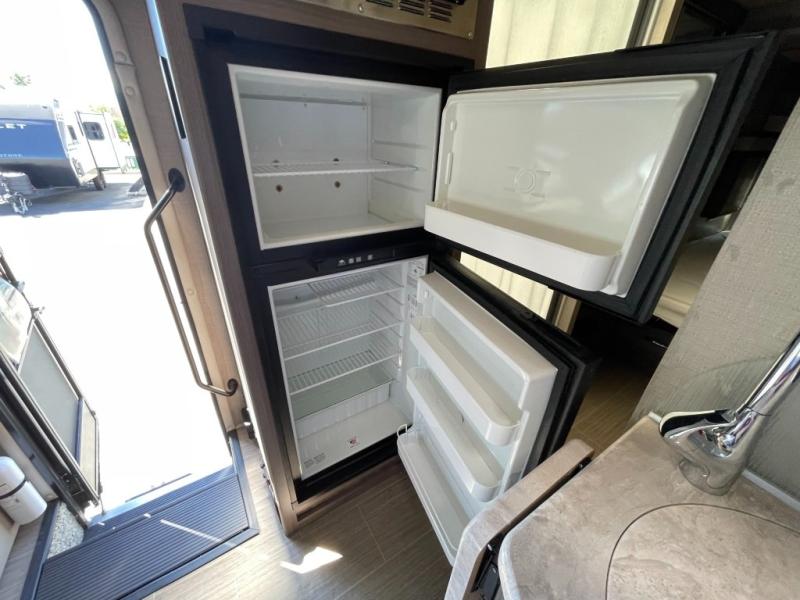 2022 Thor Motor Coach Tiburon® Sprinter 24RW, $ 124,990