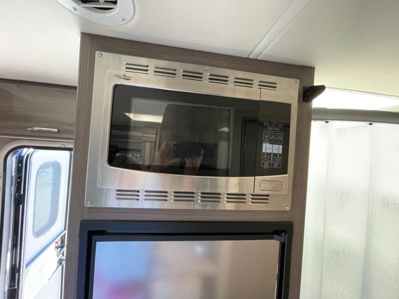 2022 Thor Motor Coach Tiburon® Sprinter 24RW, $ 124,990