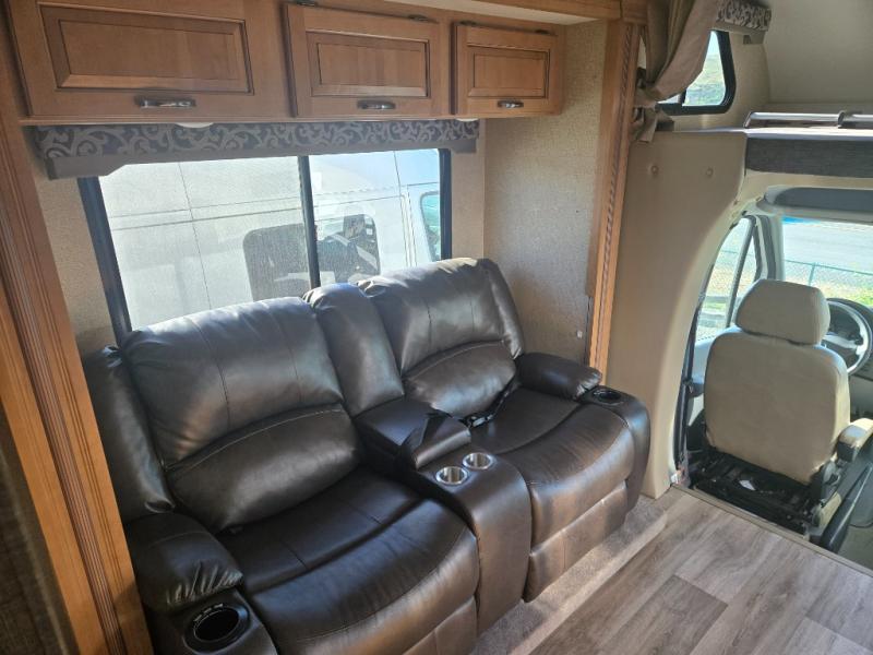2017 Thor Motor Coach Four Winds Sprinter 24HL, $ 64,995