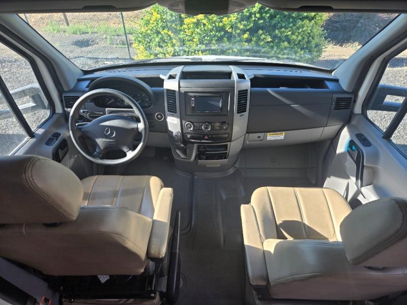 2017 Thor Motor Coach Four Winds Sprinter 24HL, $ 64,995