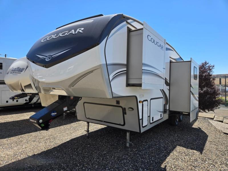 2021 Keystone Cougar Half-Ton (All Regions) 29MBS, $ 35,995