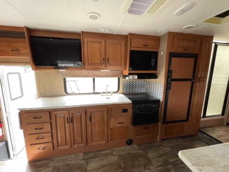 2017 Forest River Sunseeker 3010DS, $ 74,990
