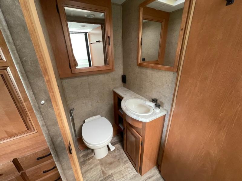 2017 Forest River Sunseeker 3010DS, $ 74,990