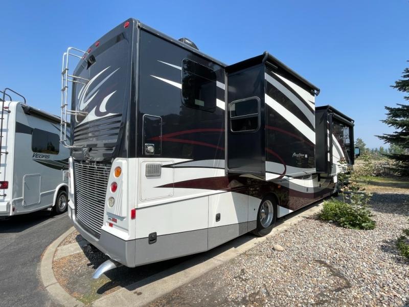 2018 Fleetwood Pace Arrow® LXE 38K, $ 149,990