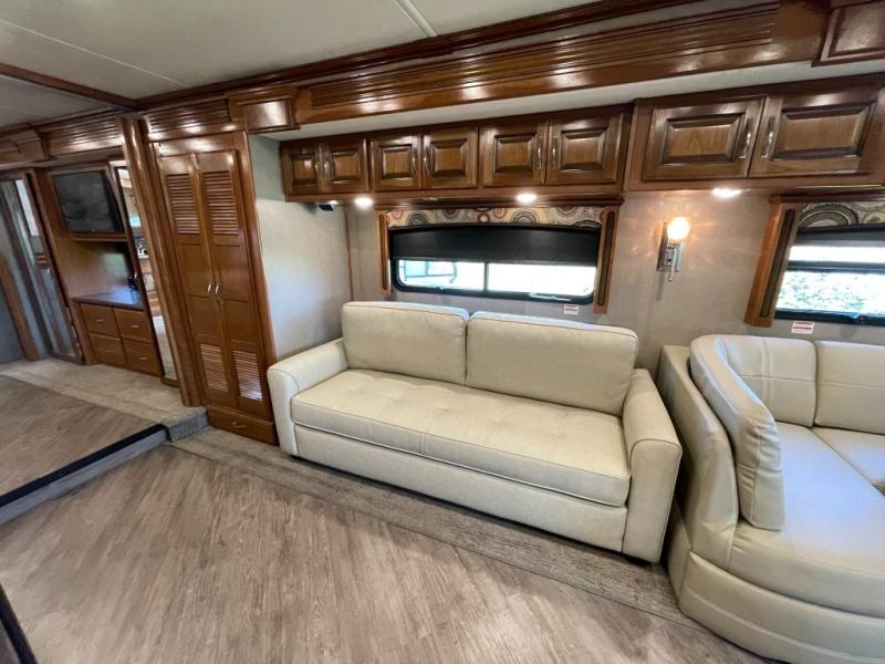 2018 Fleetwood Pace Arrow® LXE 38K, $ 149,990