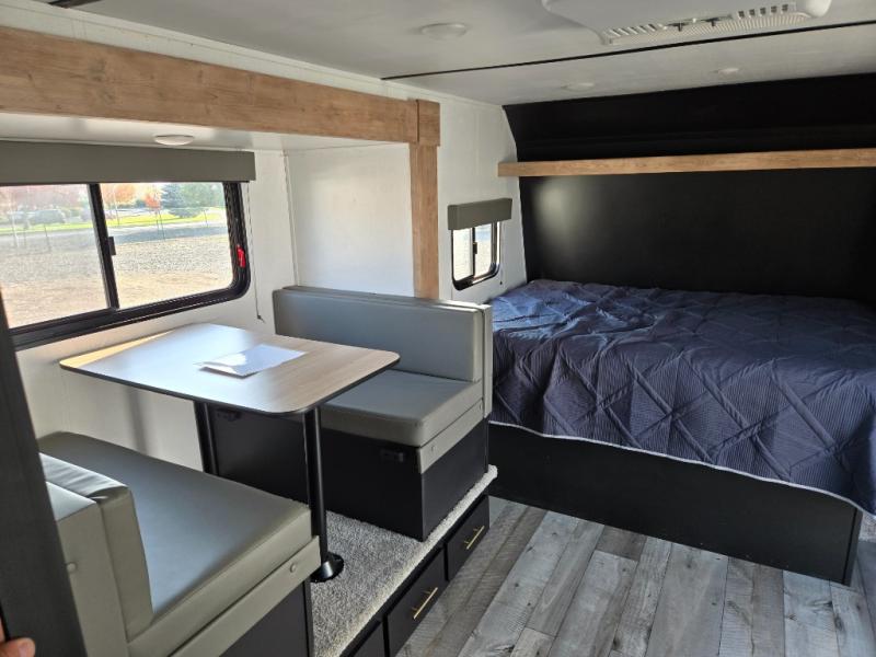2022 Keystone Springdale Mini 1760BH, $ 16,998