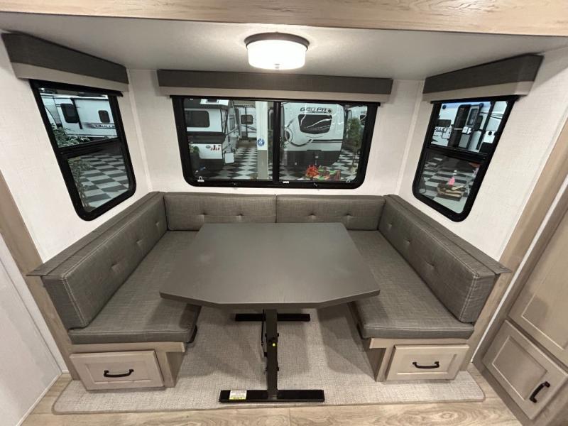2025 Forest River Rockwood Mini Lite 2506FK, $ 34,998