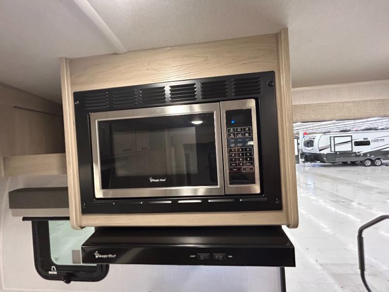2025 Forest River Rockwood Mini Lite 2506FK, $ 34,998