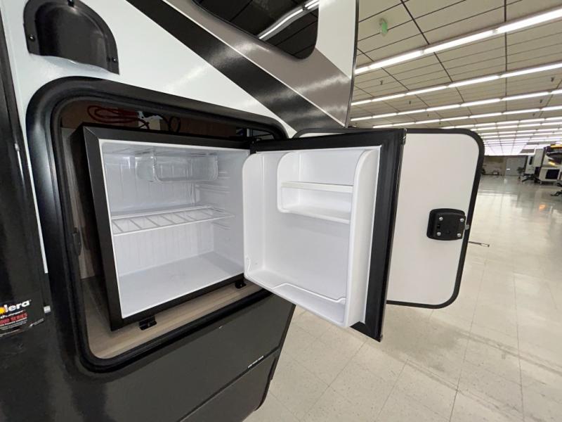 2025 Forest River Rockwood Mini Lite 2506FK, $ 34,998