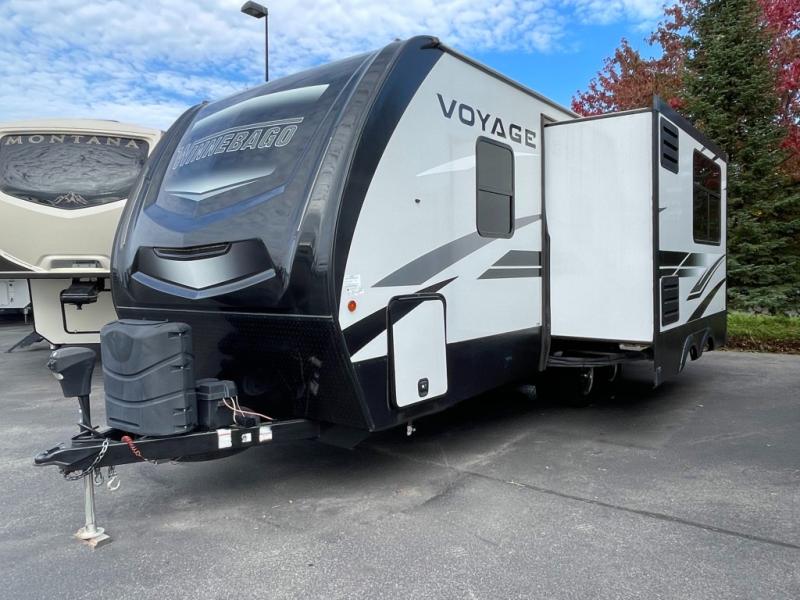 2022 Winnebago Voyage V2427RB, $ 29,998