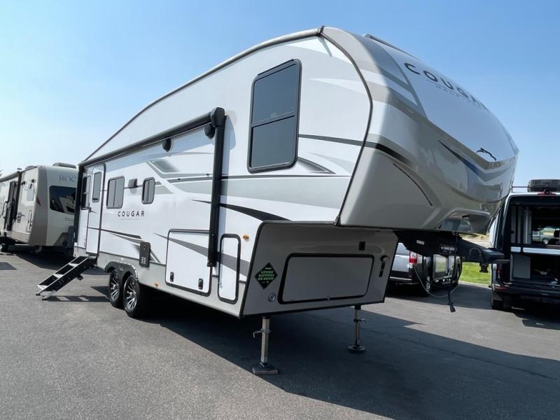 2024 Keystone Cougar Half-Ton (Fifth Wheel) 24RDS, $ 44,990