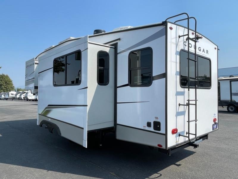 2024 Keystone Cougar Half-Ton (Fifth Wheel) 24RDS, $ 44,990
