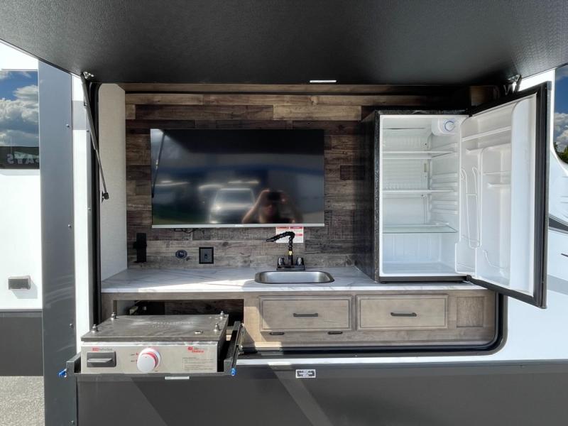 2024 Venture SportTrek 5 Touring Edition STTF353VI, $ 69,990