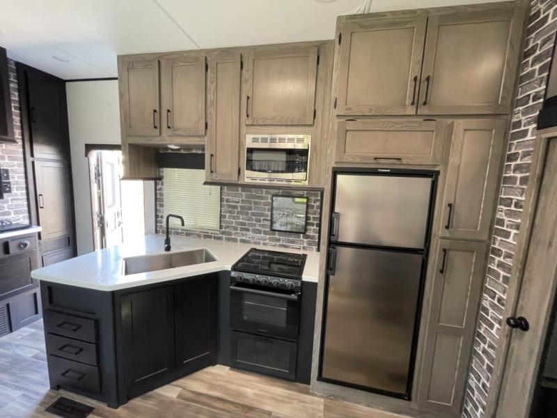 2021 Heartland Gravity GR 3340, $ 59,990