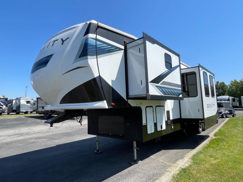 2021 Heartland Gravity GR 3340, $ 59,990