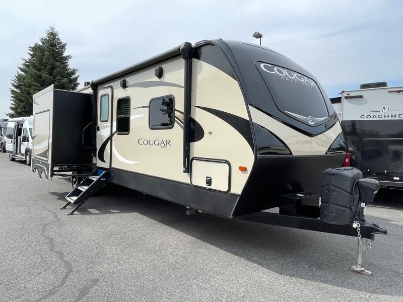 2019 Keystone Cougar Half-Ton (East) 33MLS, $ 39,990