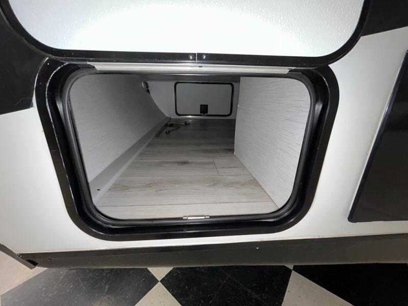 2022 Heartland North Trail Ultra Lite NT 27LRSS, $ 34,990