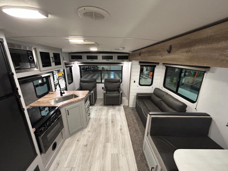 2022 Heartland North Trail Ultra Lite NT 27LRSS, $ 34,990