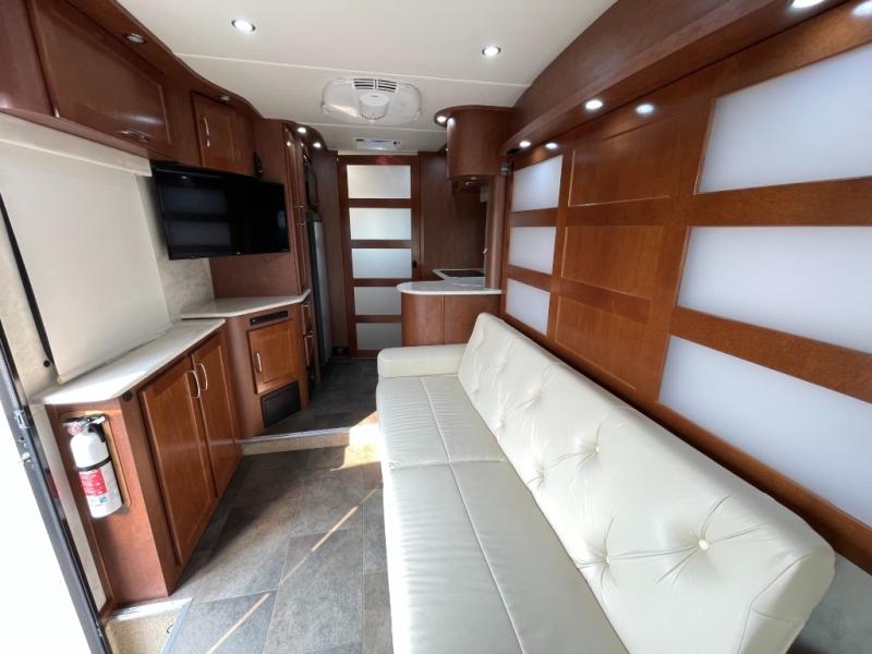 2018 Pleasure-Way Plateau XL MB, $ 109,990