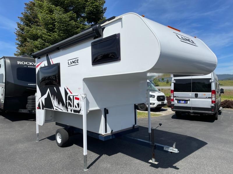 2024 Lance Truck Camper Long Bed 805, $ 24,990