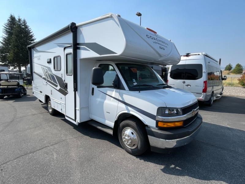 2027 Coachmen Leprechaun 210QSS Chevy 3500, $ 89,998