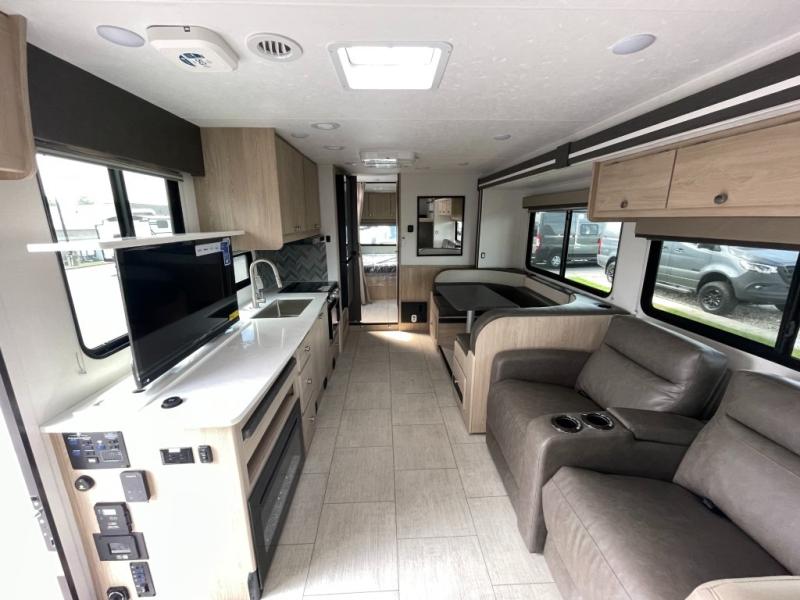 2027 Coachmen Leprechaun 319MB Ford 450, $ 149,990