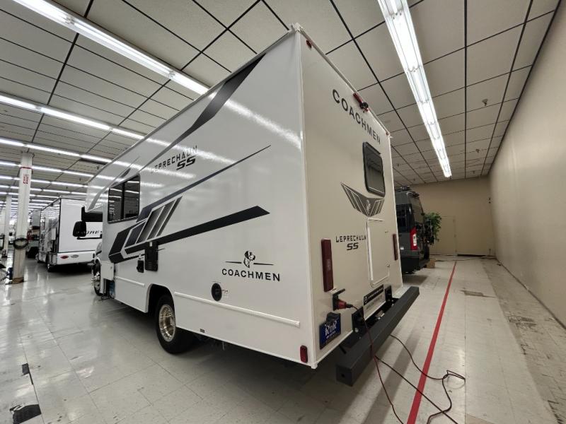 2027 Coachmen Leprechaun 210QSS Chevy 3500, $ 79,998