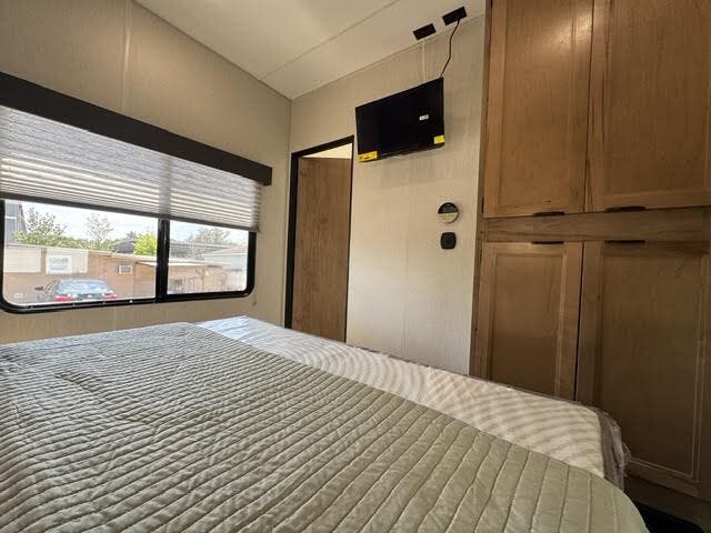 2024 Forest River Cherokee Timberwolf 39TN, $ 32,900