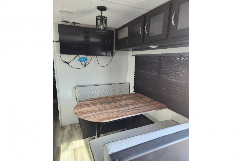 2024 Coachmen FREEDOM EXPRESS 245RKS Travel Traile, $ 27,990