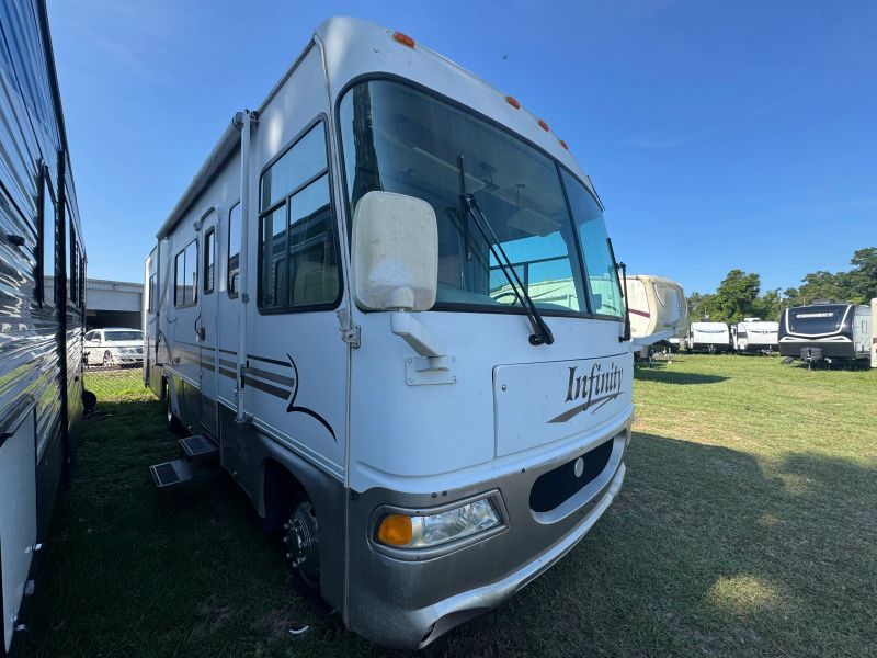 2001 Thor Motor Coach Infinity Series, $ 12,000