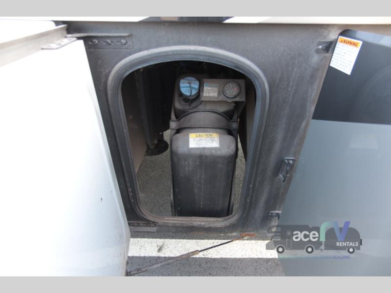 2022 Thor Motor Coach Aria 4000, $ 0