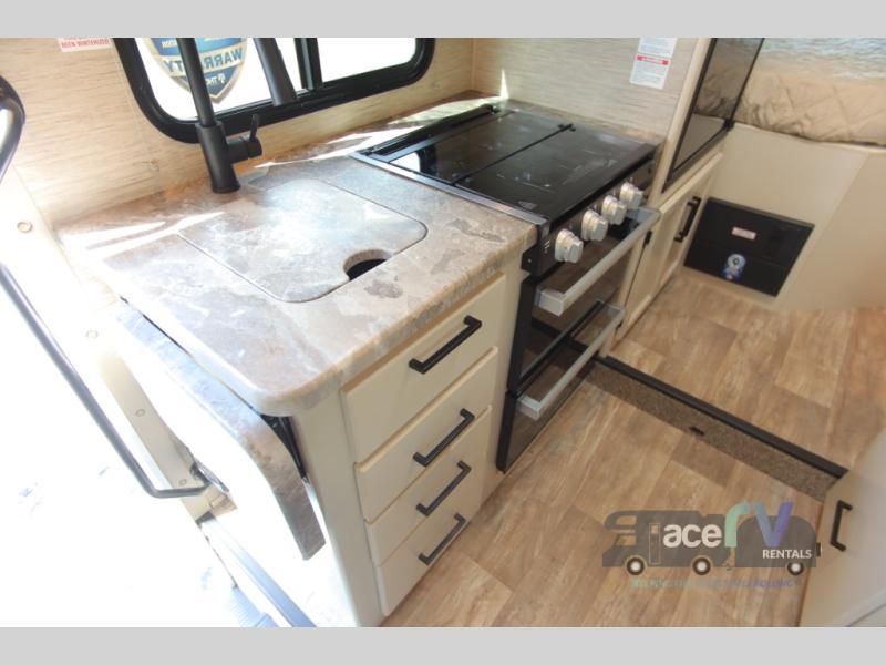 2024 Thor Motor Coach Chateau 22E, $ 0