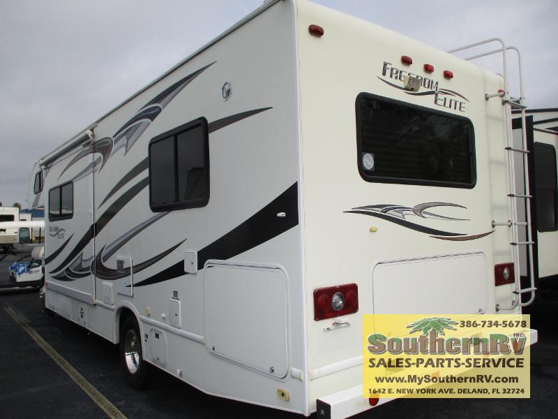 2011 Thor Motor Coach Freedom Elite 28U, $ 27,999