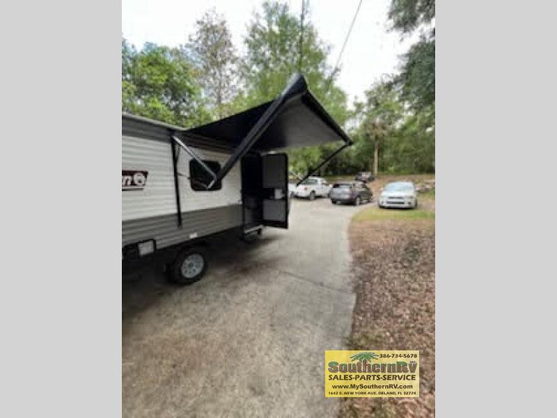 2023 Dutchmen Coleman 17B, $ 9,500