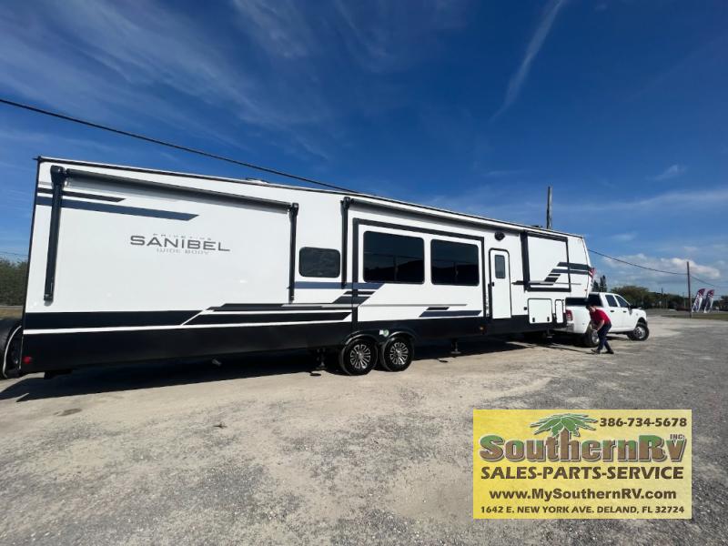 2025 Prime Time Manufacturing Sanibel 3952FBWB, $ 69,999