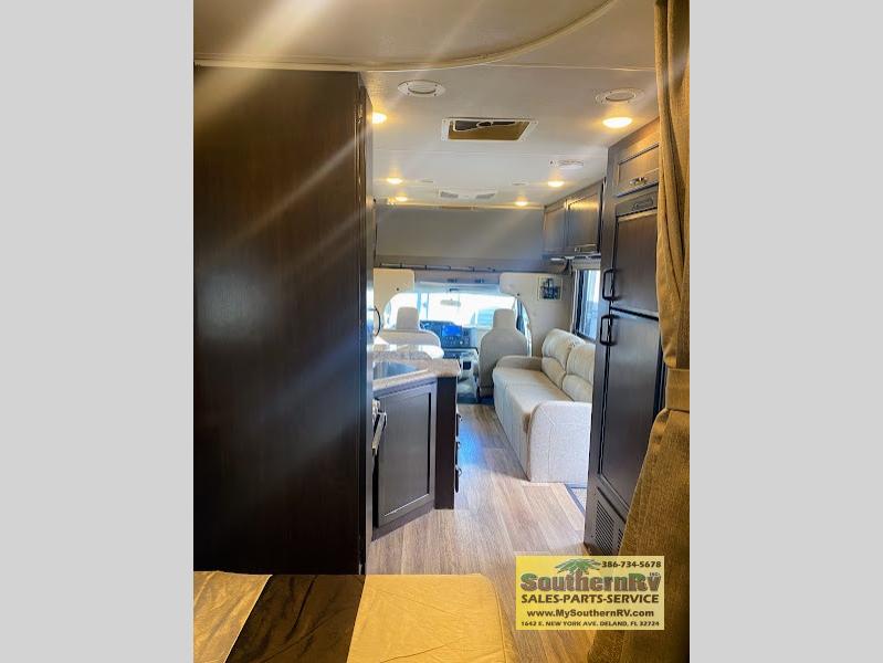 2019 Thor Motor Coach Four Winds 26B, $ 37,999