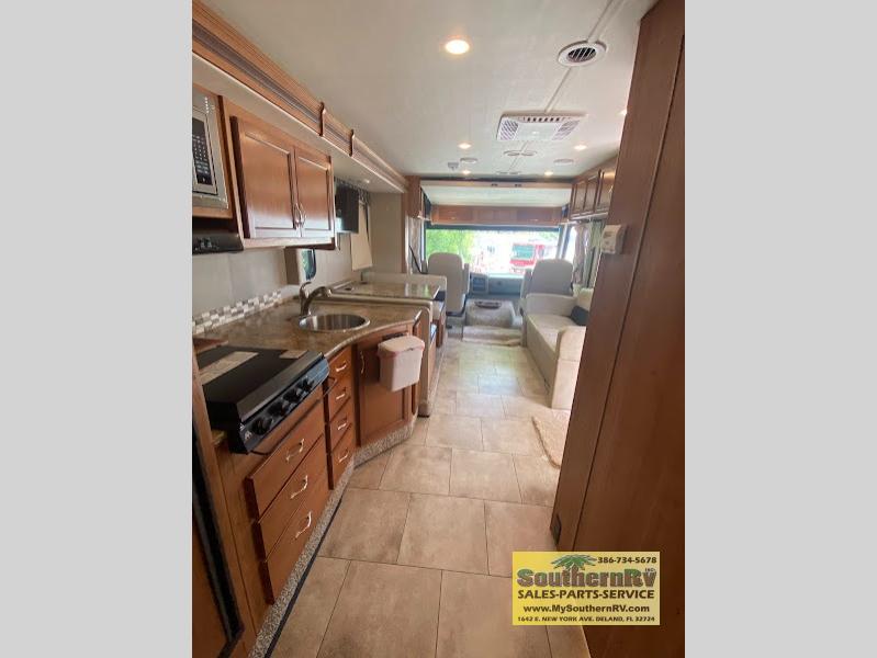 2016 Fleetwood Flair 29T, $ 39,999
