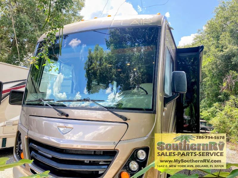 2016 Fleetwood Flair 29T, $ 39,999