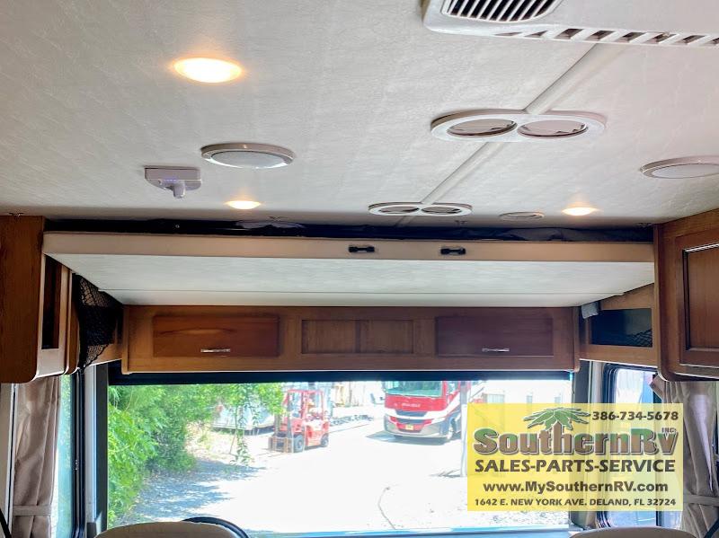 2016 Fleetwood Flair 29T, $ 39,999