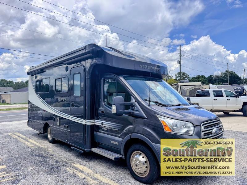 2018 Winnebago Fuse 23A, $ 69,999