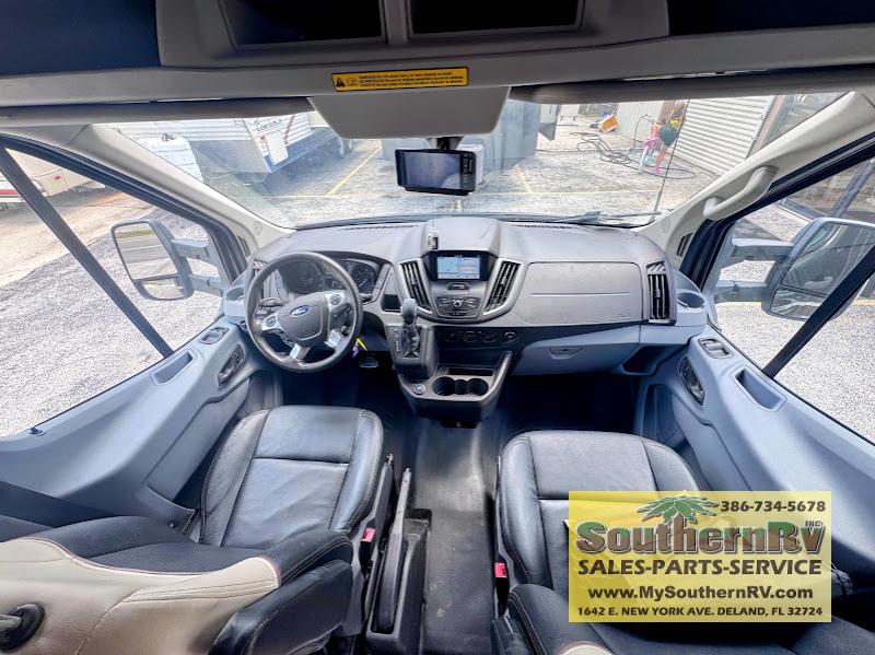 2018 Winnebago Fuse 23A, $ 69,999