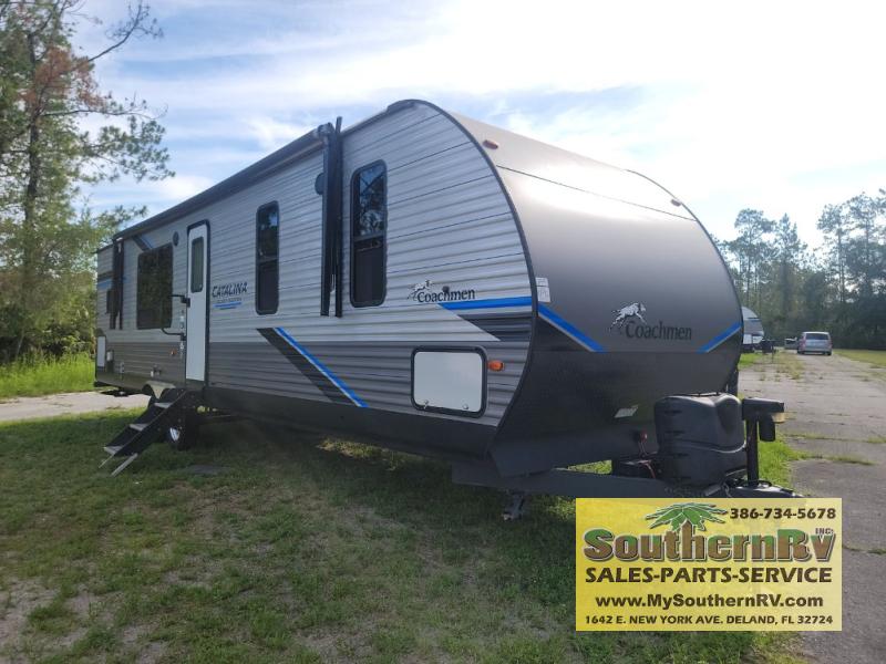 2022 Coachmen Catalina Legacy Edition 303RKDS, $ 22,999