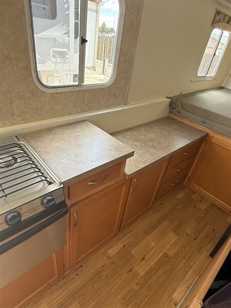 2009 TrailManor 2720, $ 7,999