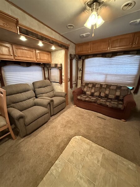 2007 Heartland BIGHORN 2955RL, $ 15,995